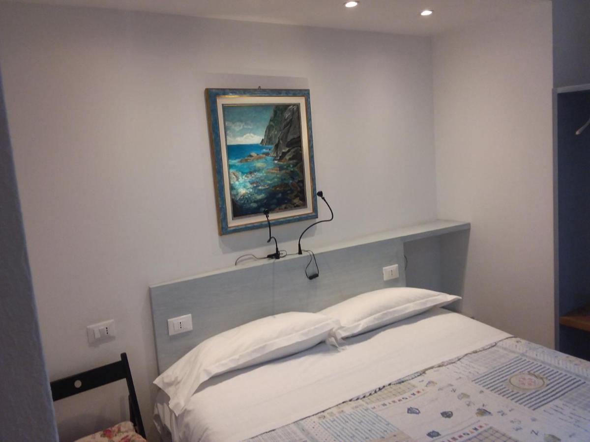 Rina Rooms Vernazza Exterior photo